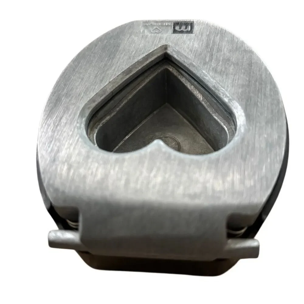 Heart Tag Maker Medium Punch Cartridge